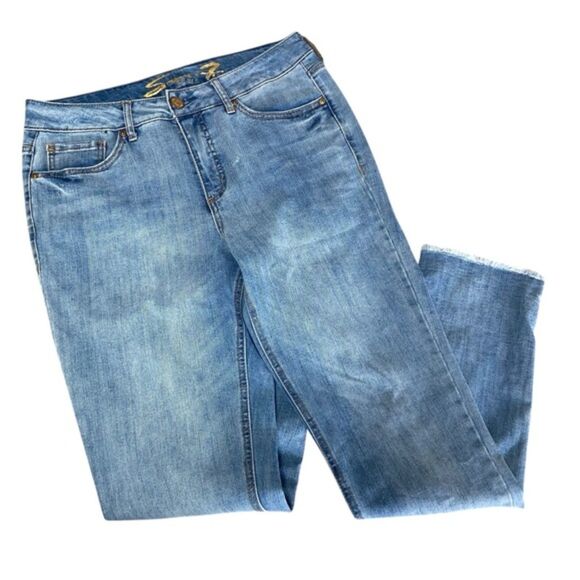 Seven7 Light Wash High Waist Weekend Slim Fit Jean Raw Hem Size 8 - Picture 1 of 11